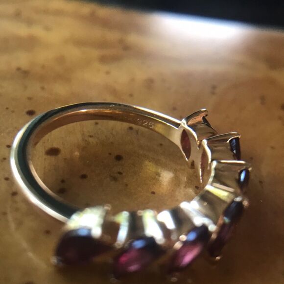 Natural Rhodolite Garnet Sterling Silver Yellow Gold Vermeil Ring Size 6 - Picture 6 of 7